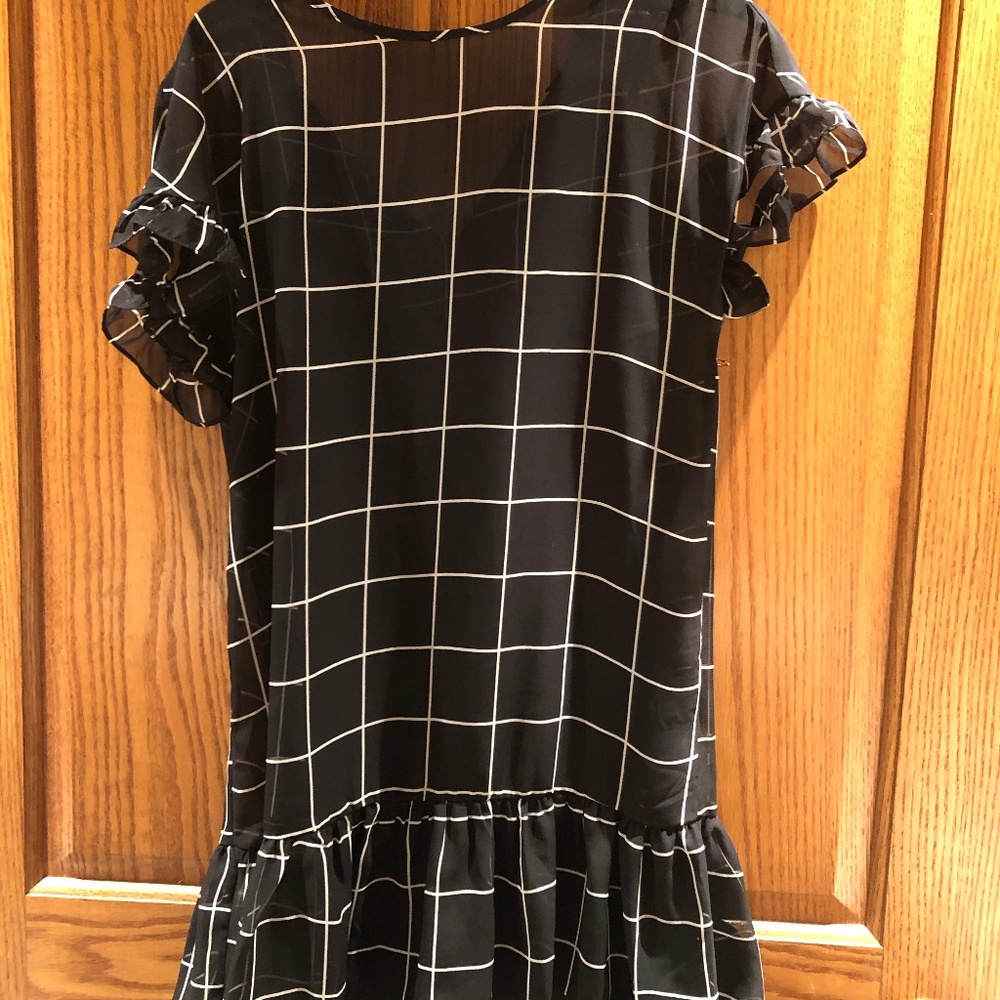 Forever 21 Ruffle Dress - Picture 1 of 2